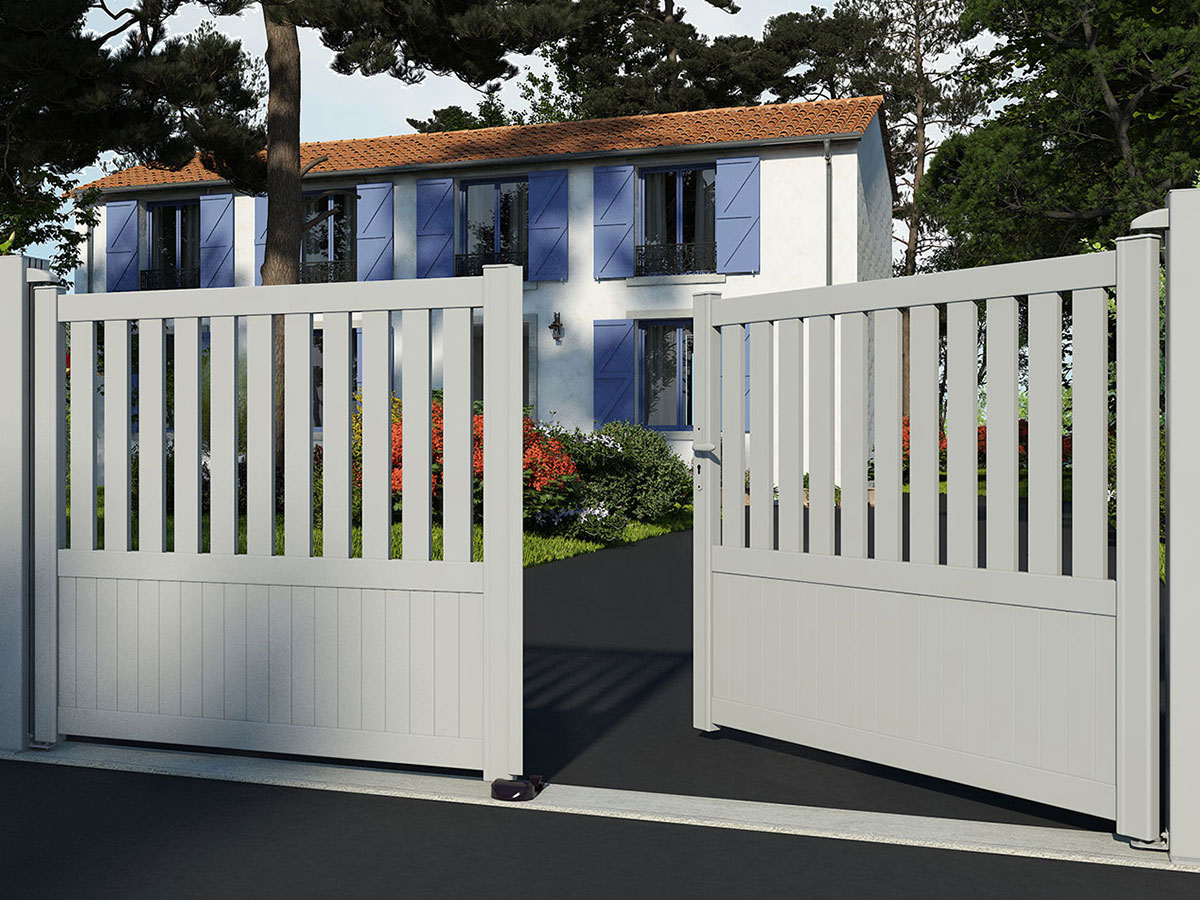 Portail aluminium Tilleul de côté portail